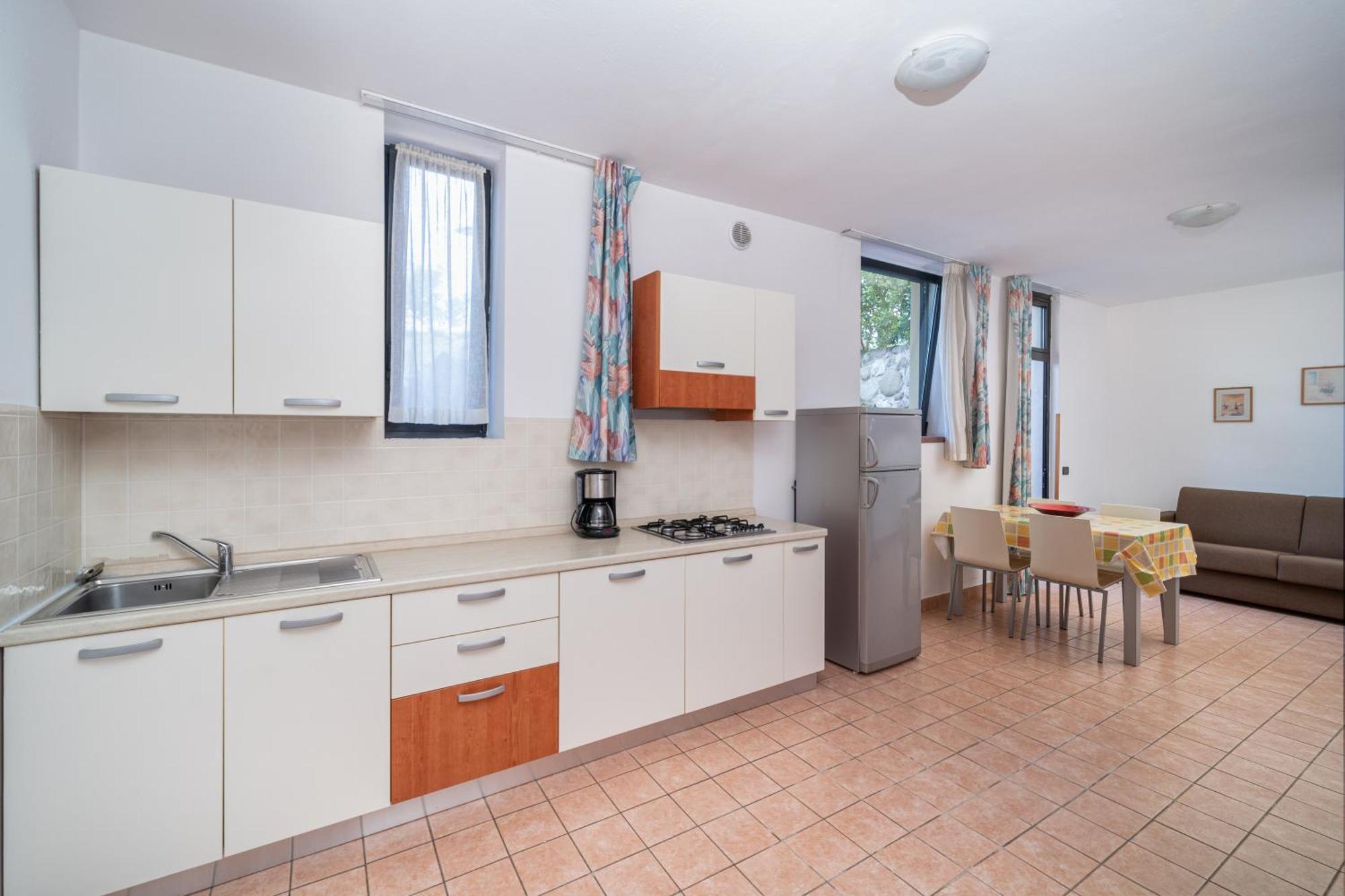 Residence Primera モニーガ・デル・ガルダ 部屋 写真